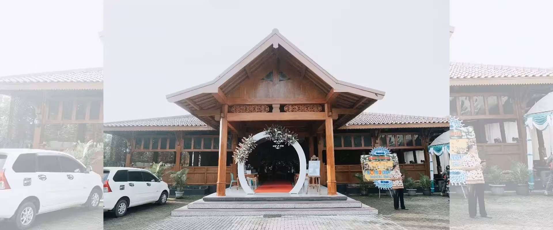 Joglo Santosa Sewa Gedung Grobogan 1